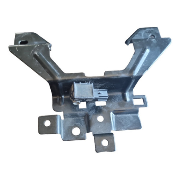 Suporte Trinco Capô Ford Fiesta 2013 A 2019