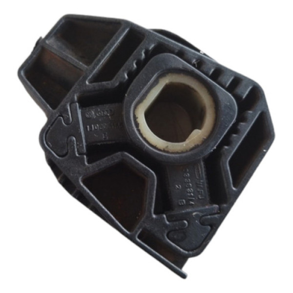 Suporte Superior Coxim Radiador Vw Golf Bora 1999 2013