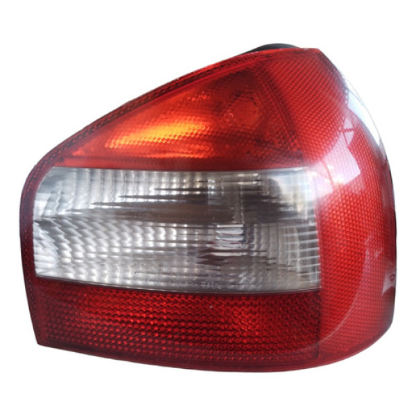 Lanterna Traseira Direita Audi A3 2001 A 2005 Direito Vermelho