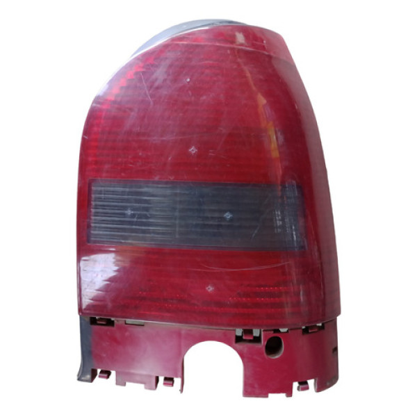 Lanterna Traseira Direita Vw Gol G3 C Detalhe 