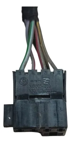 Plug Conector Chicote Tampa Porta Malas Vw Fox 2008 2014