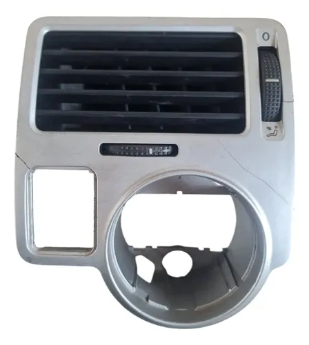 Difusor Ar Esquerdo Vw Golf Bora 2001 A 2012 C Detalhe 